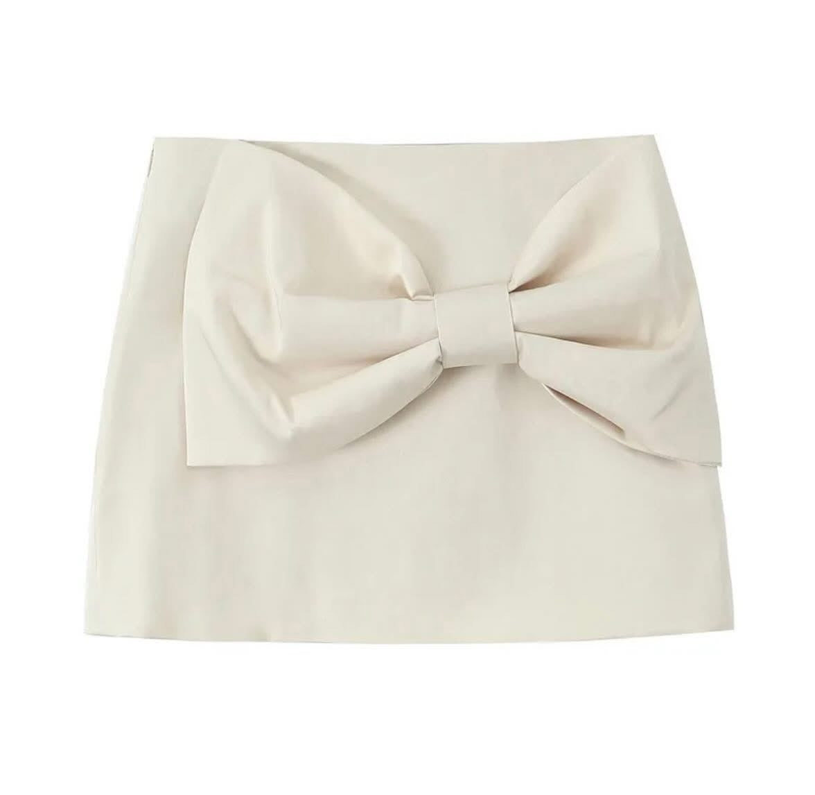 Falda Crema con Lazo